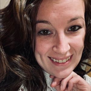 Meet your Posher, Katlynn